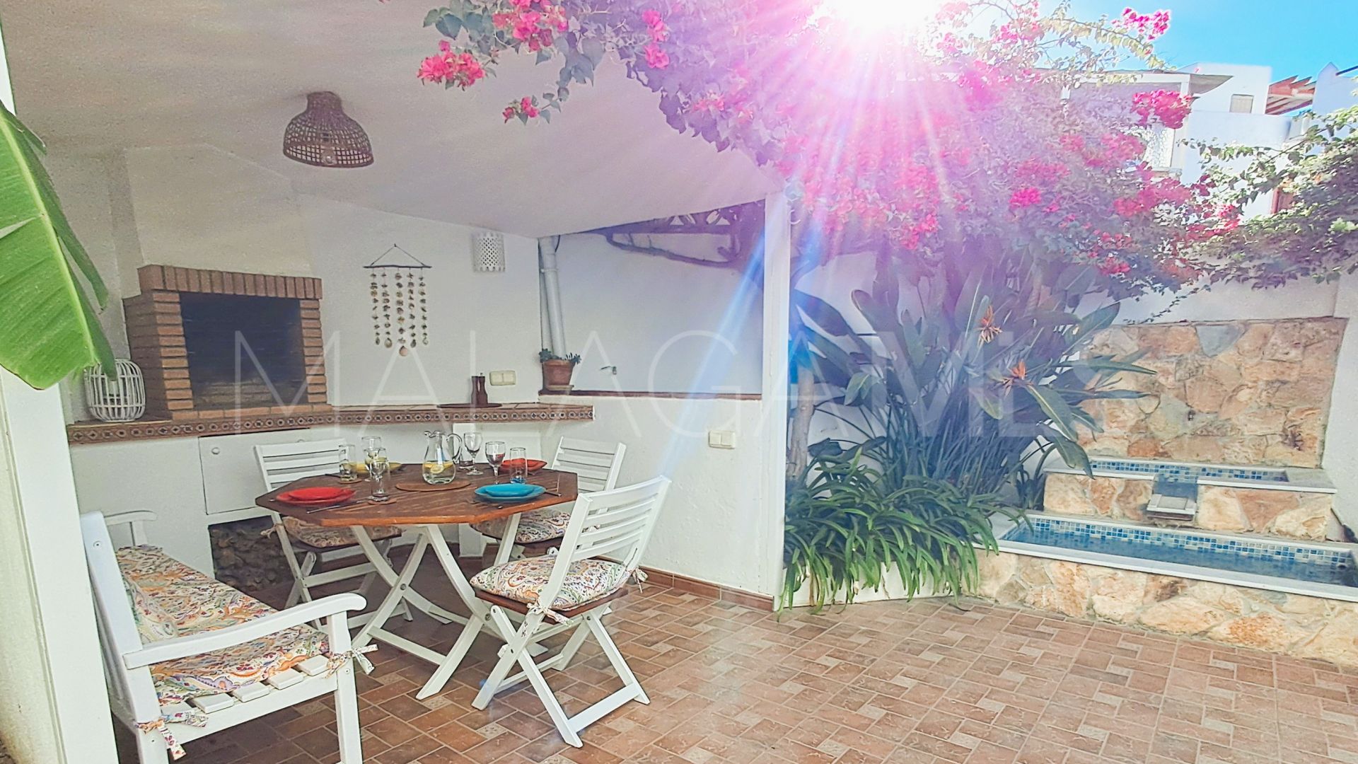 Maison jumelée for sale in Avda de Andalucia - Sierra de Estepona