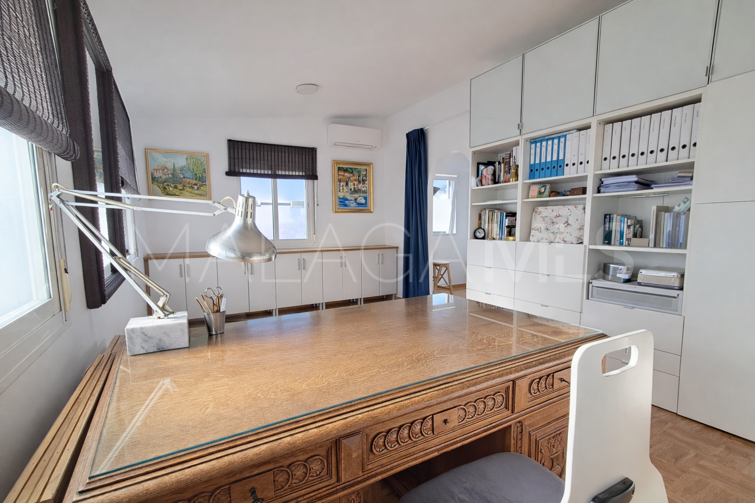 Doppelhaushälfte for sale in Avda de Andalucia - Sierra de Estepona