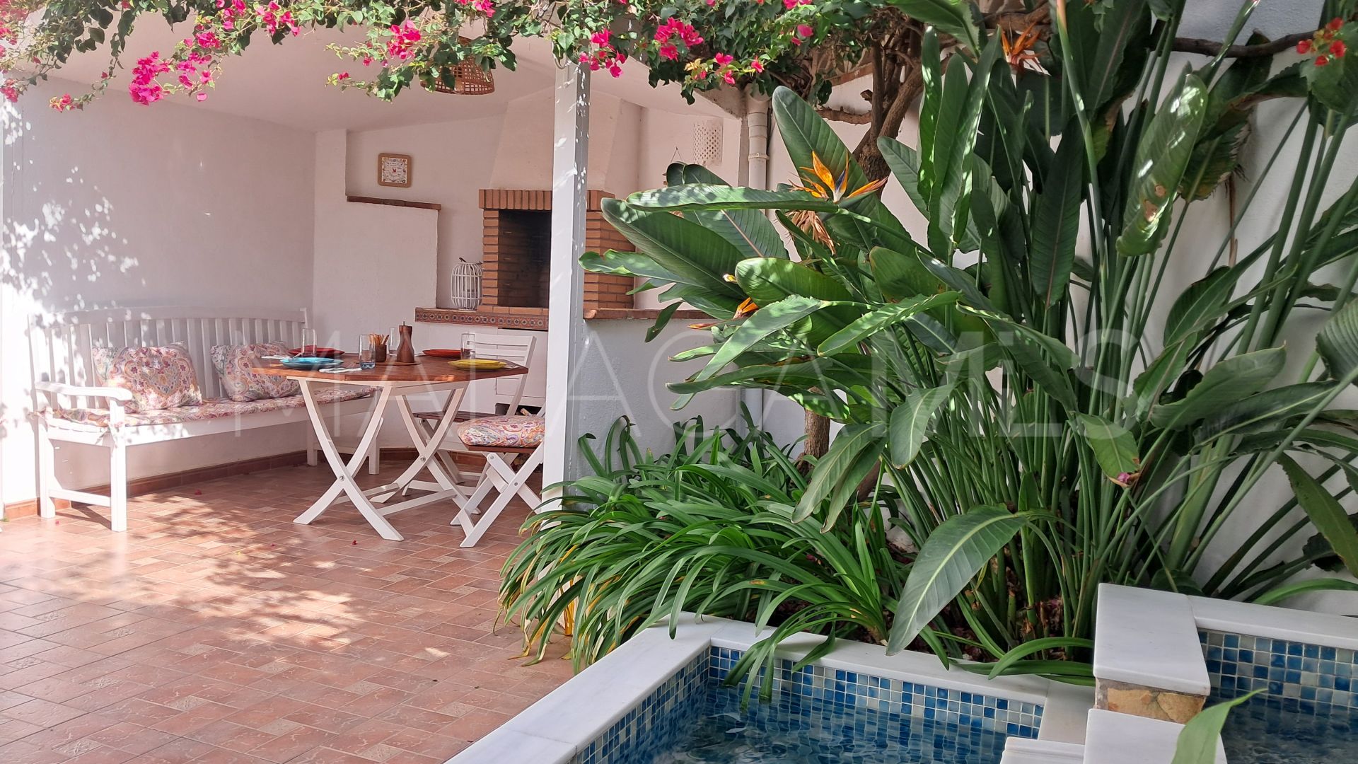 Maison jumelée for sale in Avda de Andalucia - Sierra de Estepona