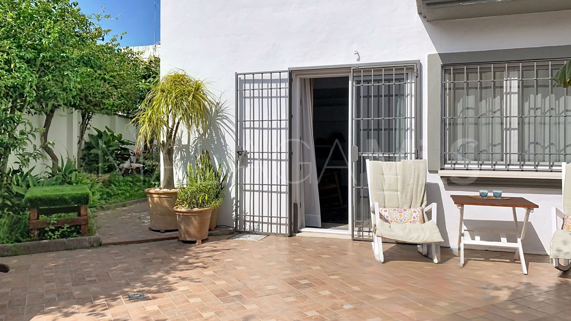 Maison jumelée for sale in Avda de Andalucia - Sierra de Estepona