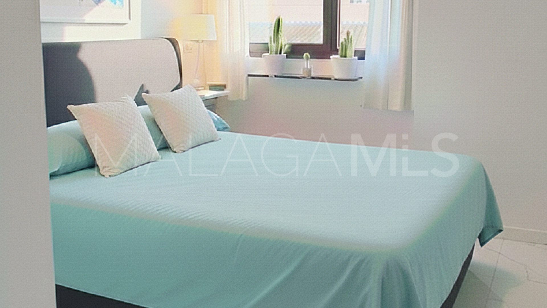 Takvåning for sale in Estepona Centre