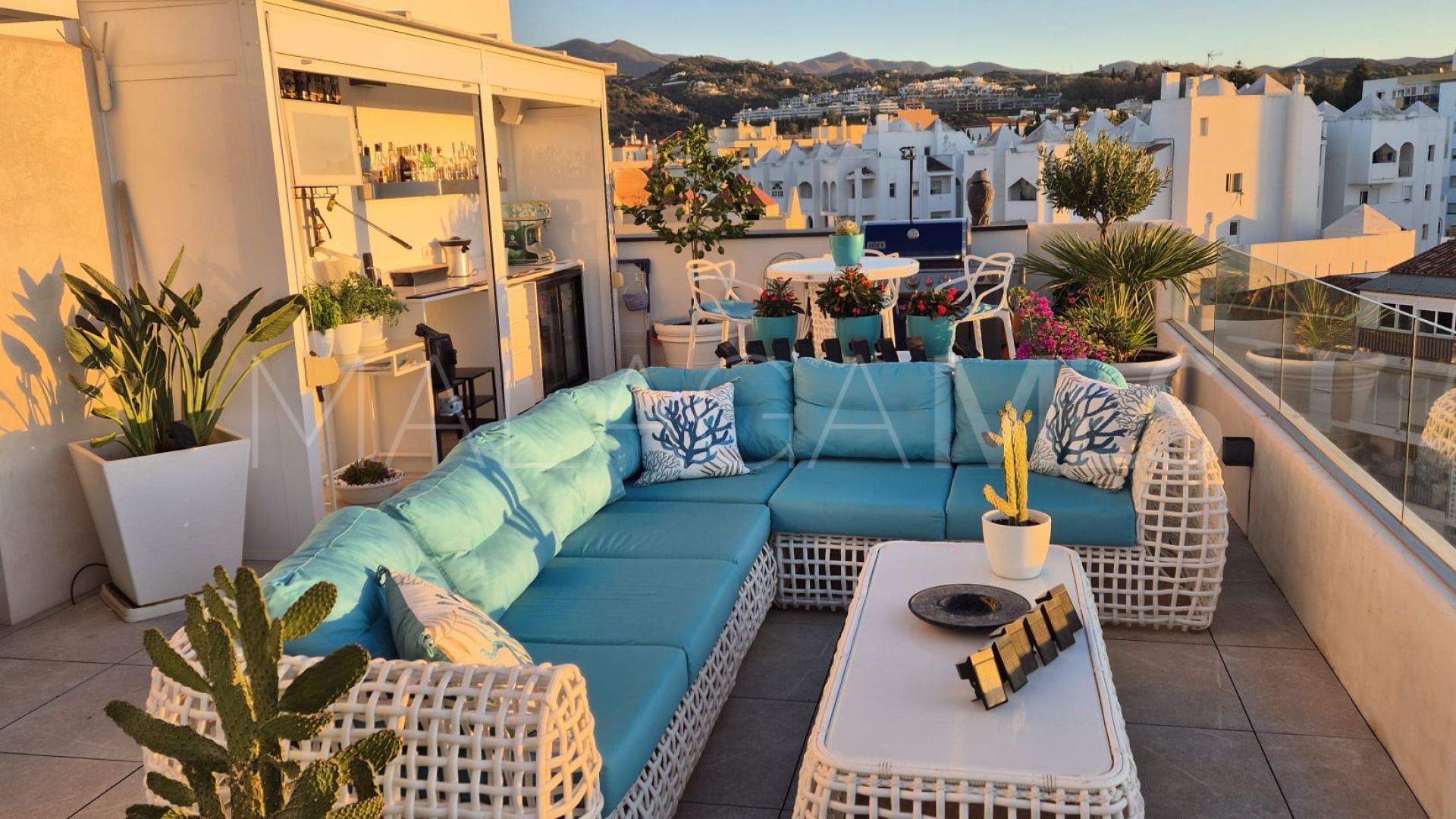 Takvåning for sale in Estepona Centre