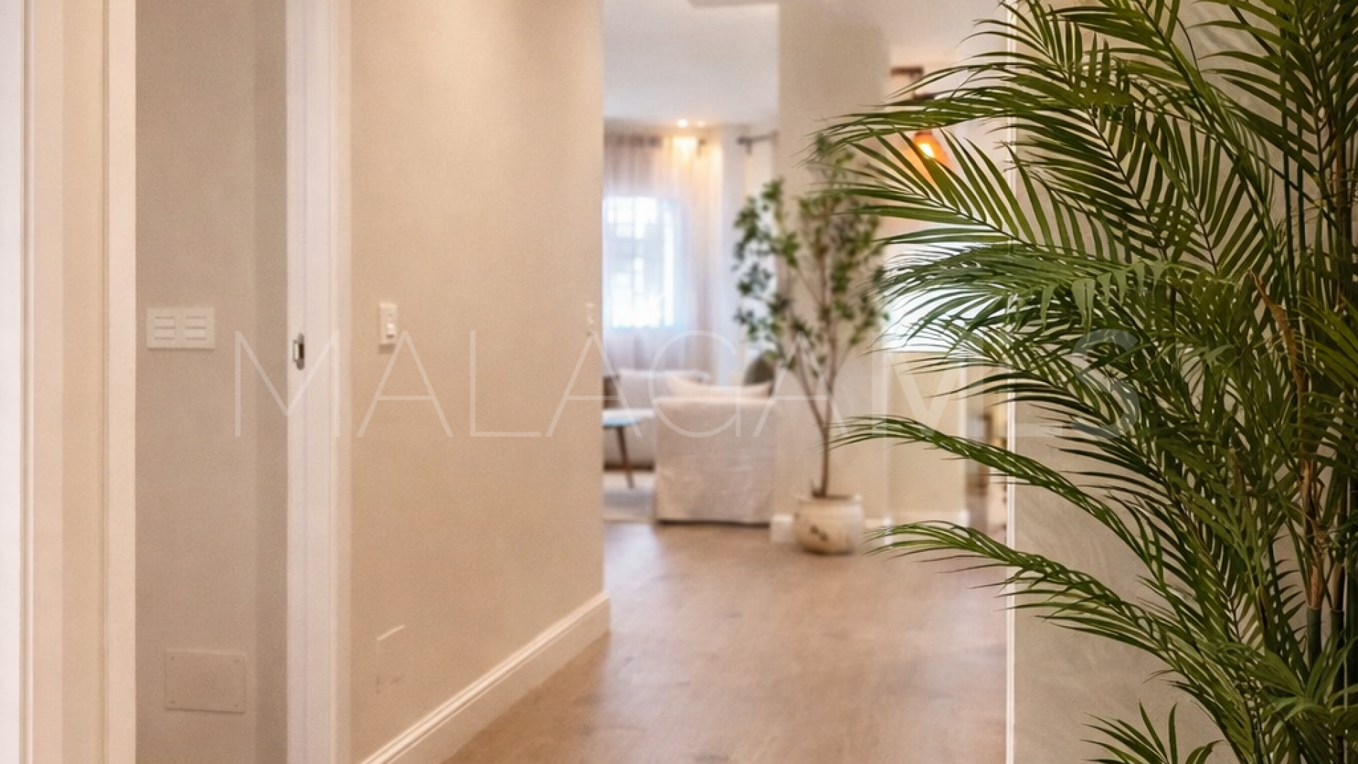 Buy Estepona Puerto 3 bedrooms ground floor apartment