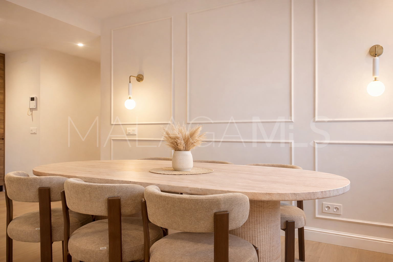 Buy Estepona Puerto 3 bedrooms ground floor apartment