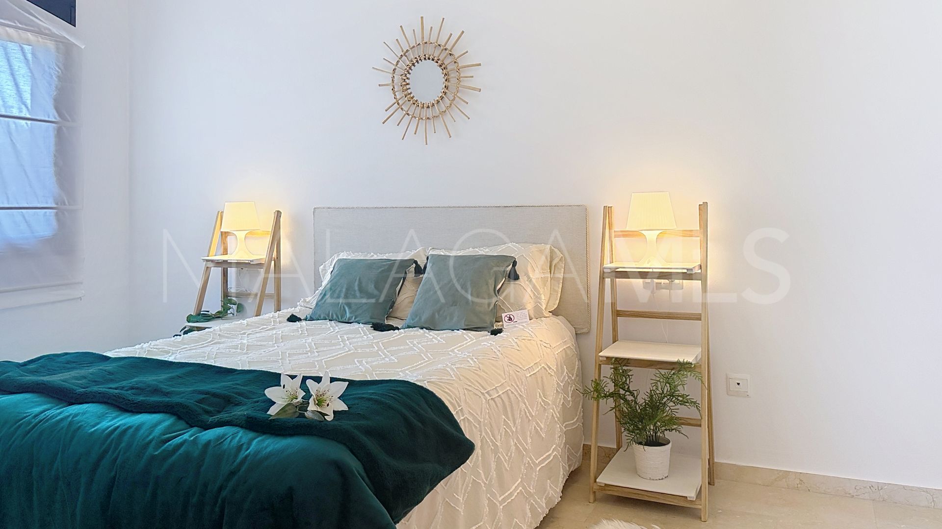 Apartamento for sale with 2 bedrooms in Estepona Puerto