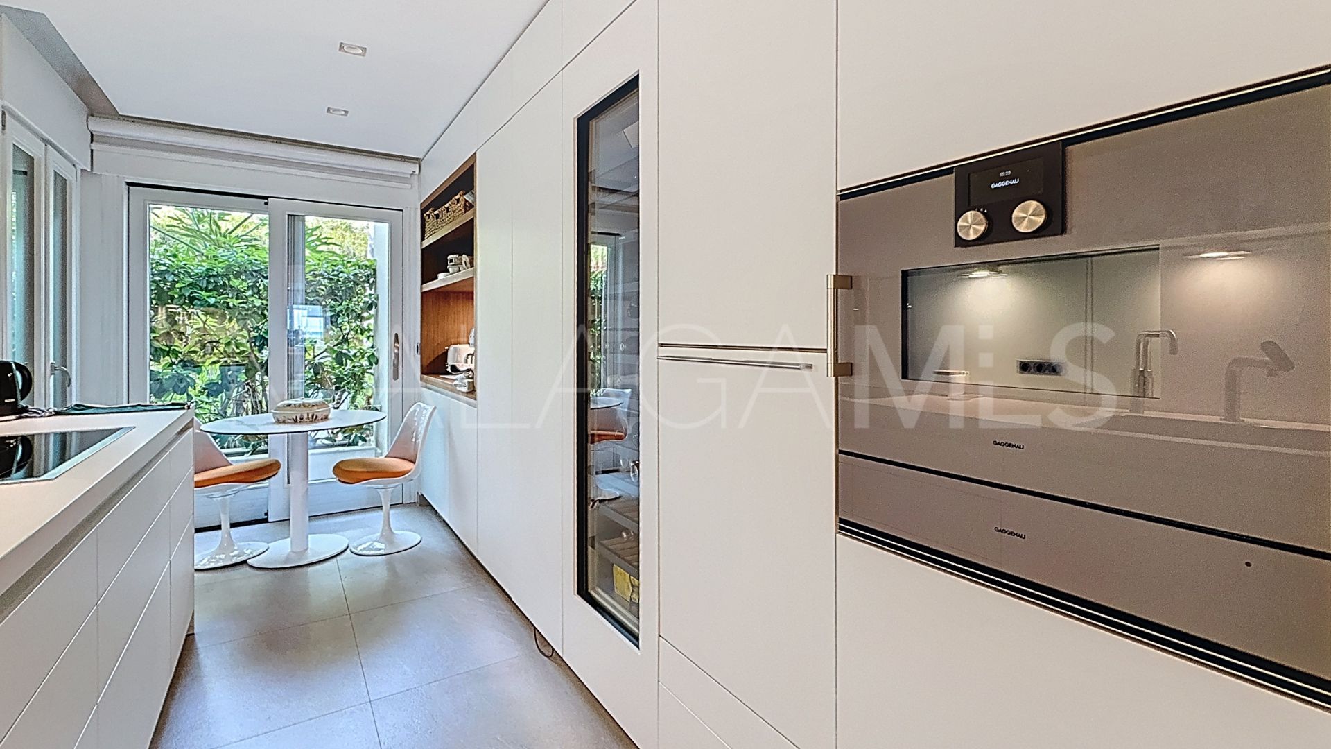 For sale 2 bedrooms ground floor apartment in Doncella Beach