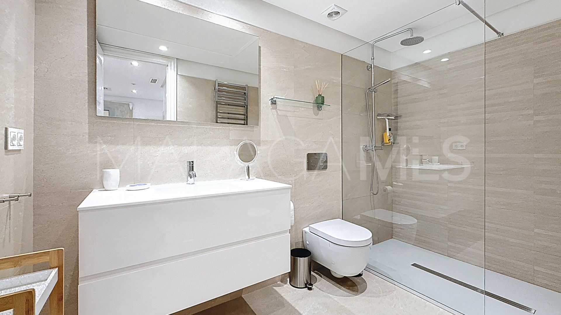 For sale 2 bedrooms ground floor apartment in Doncella Beach