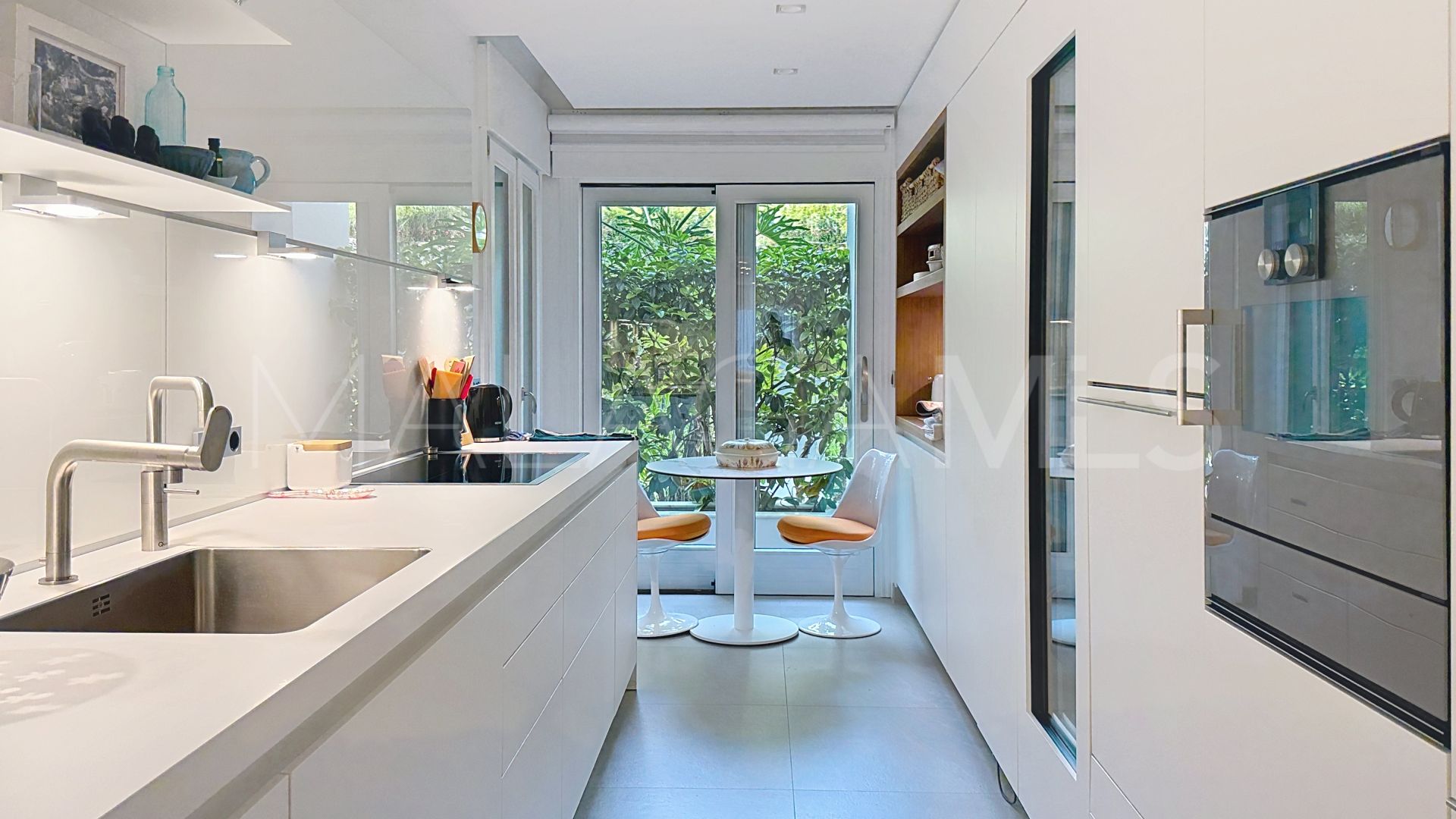 For sale 2 bedrooms ground floor apartment in Doncella Beach