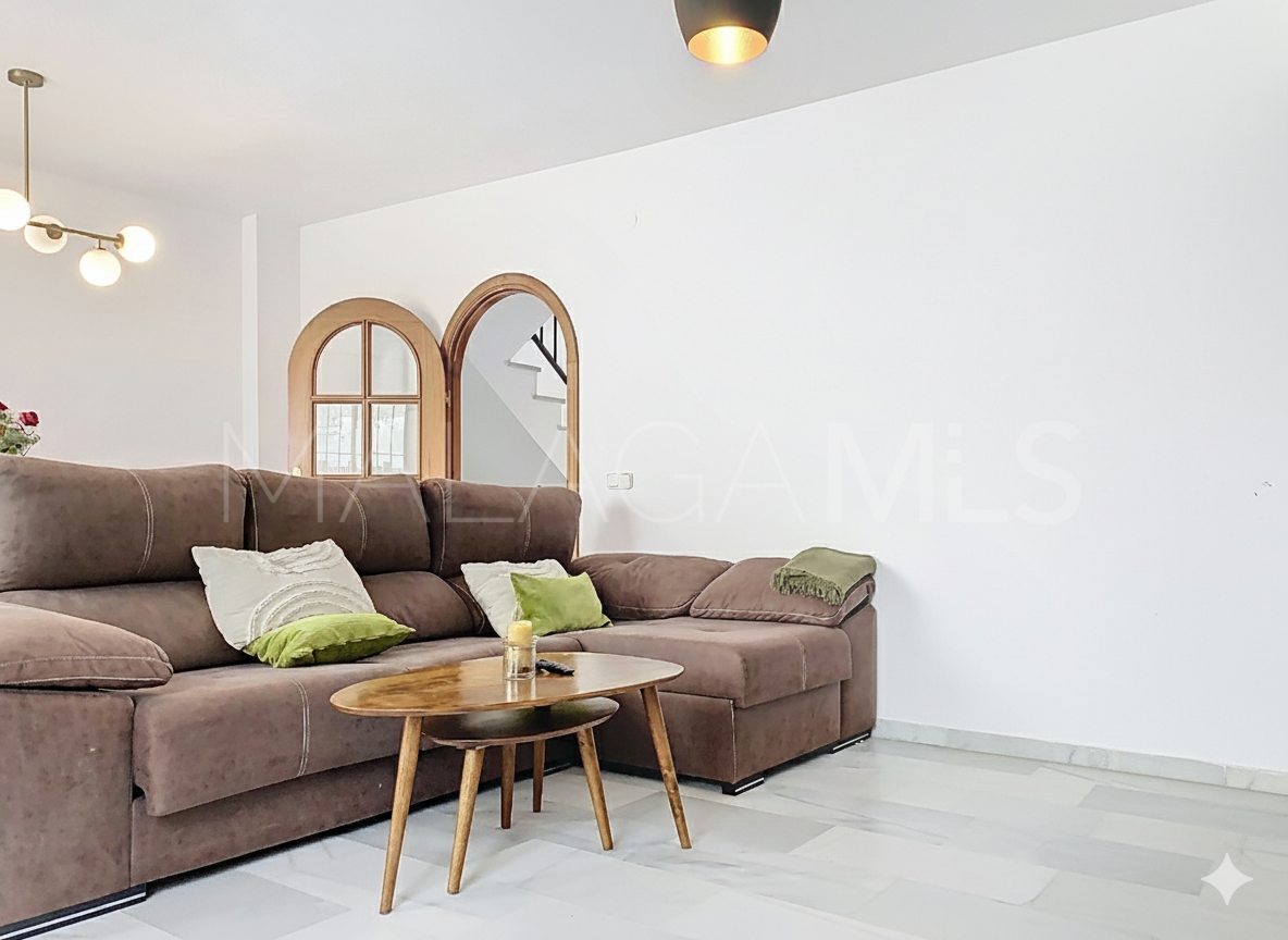 Maison de ville for sale in Atalaya Golf