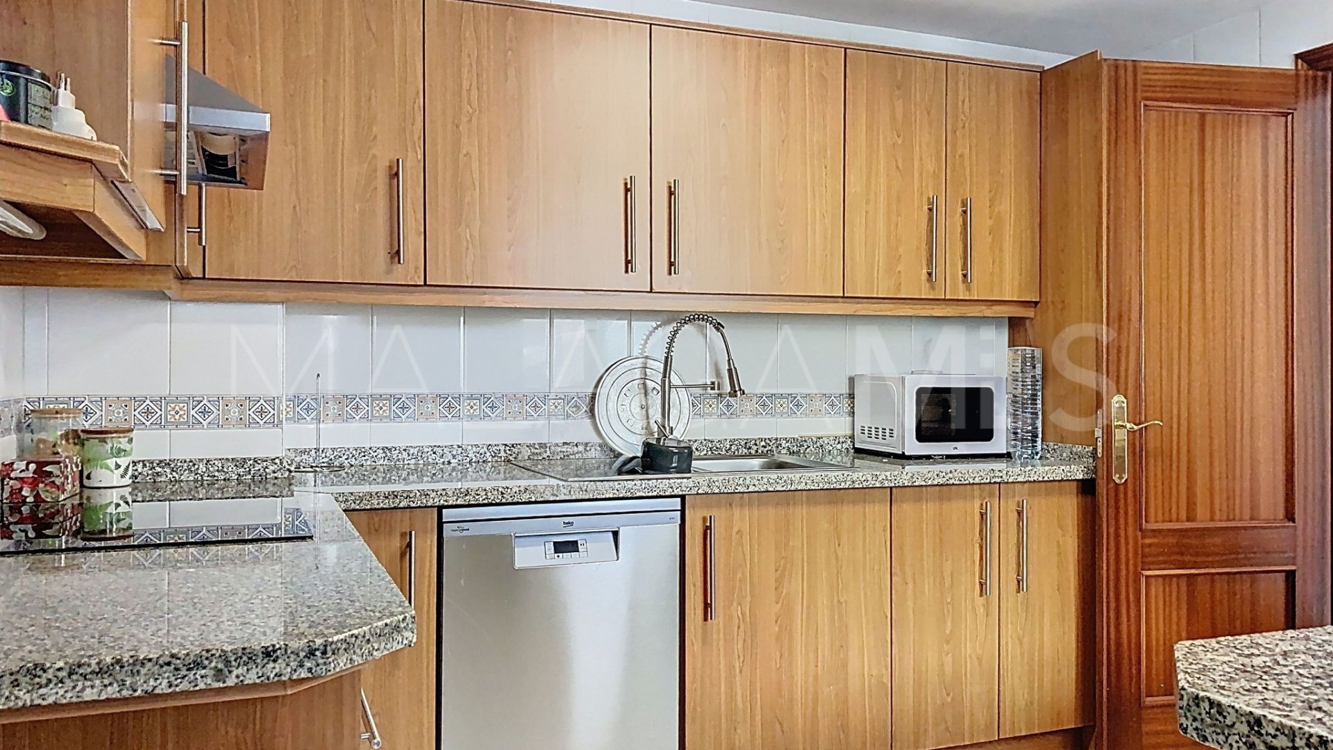 Maison de ville for sale in Atalaya Golf