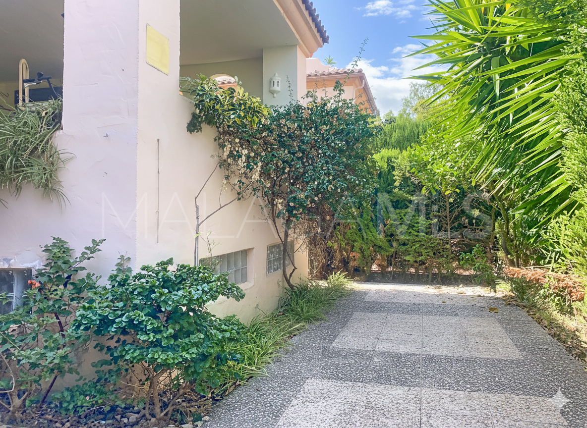 Guadalmina Alta, pareado de 4 bedrooms for sale