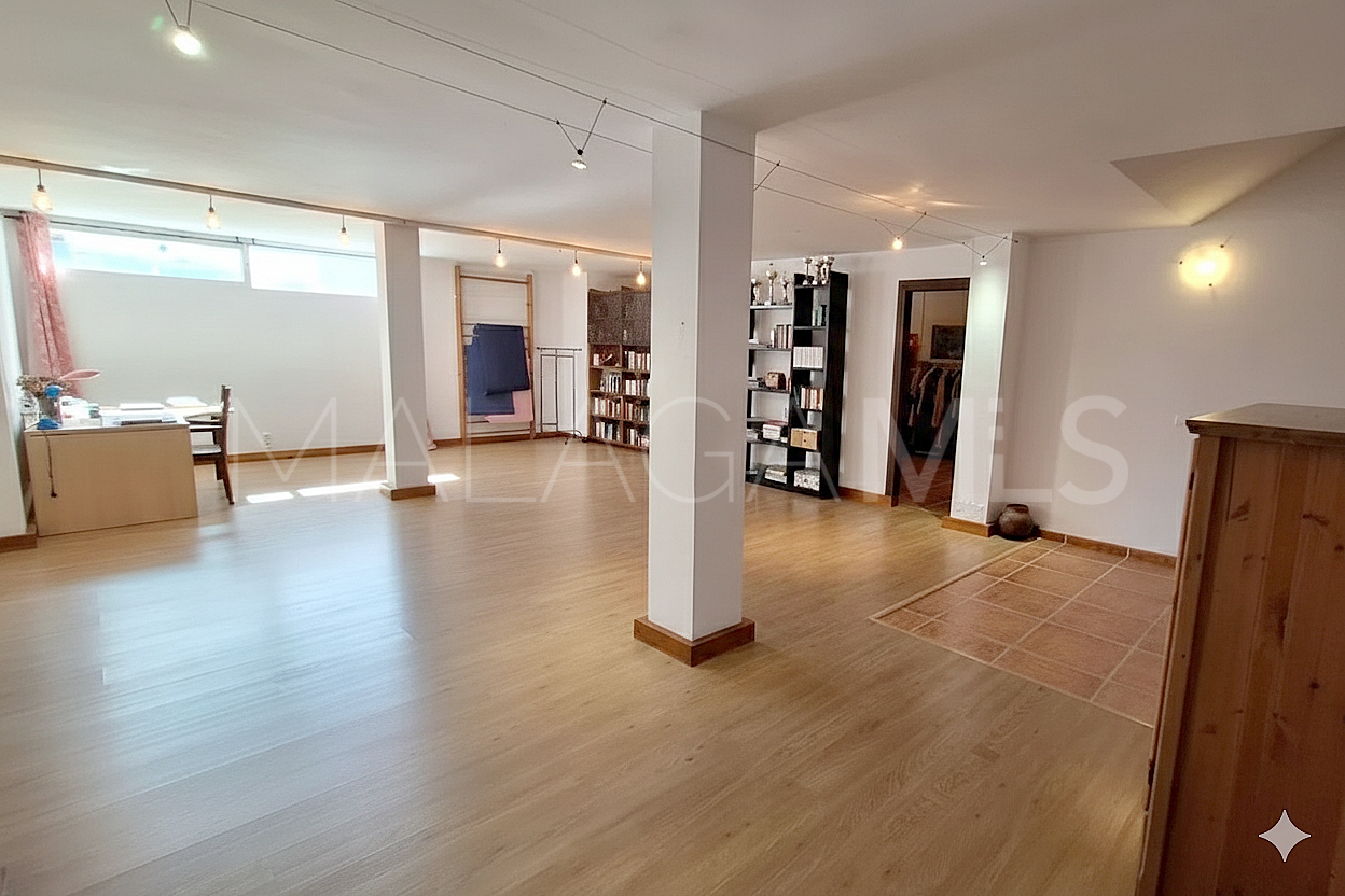 Villa for sale in Estepona Ouest