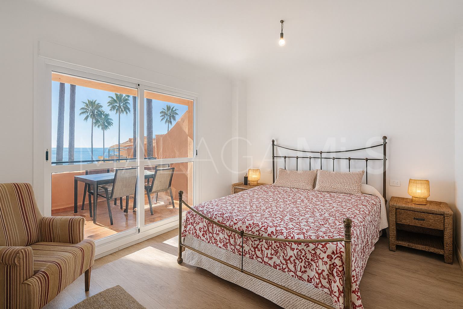 For sale apartment in Bermuda Beach