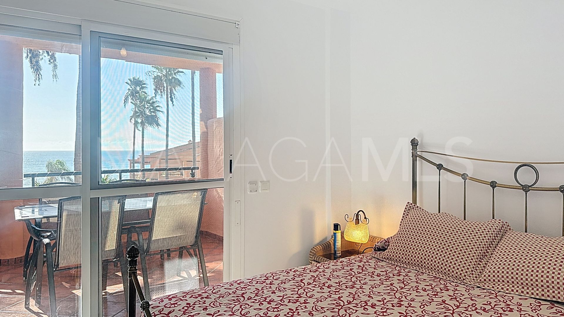 For sale apartment in Bermuda Beach