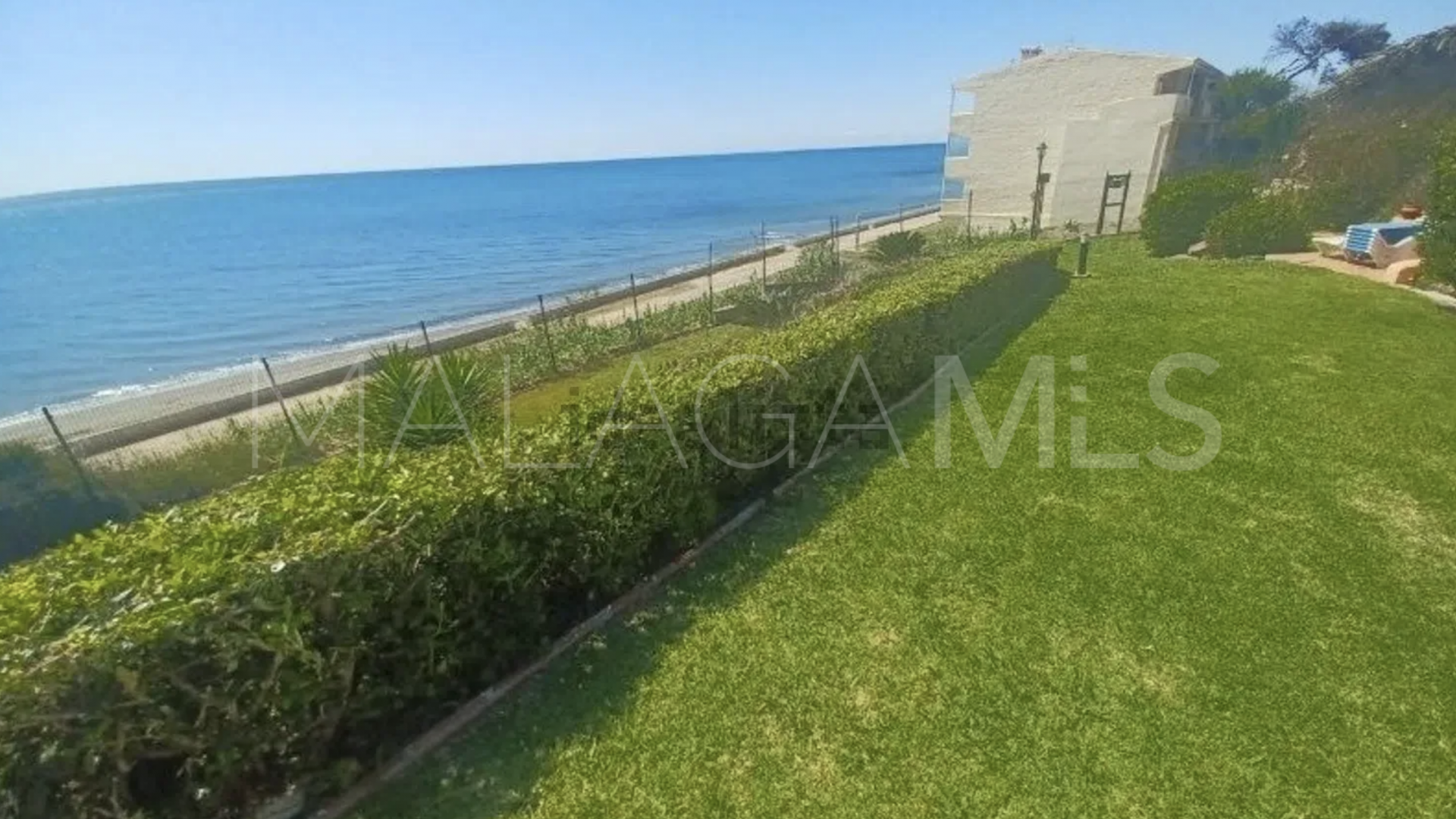 For sale apartment in Bermuda Beach