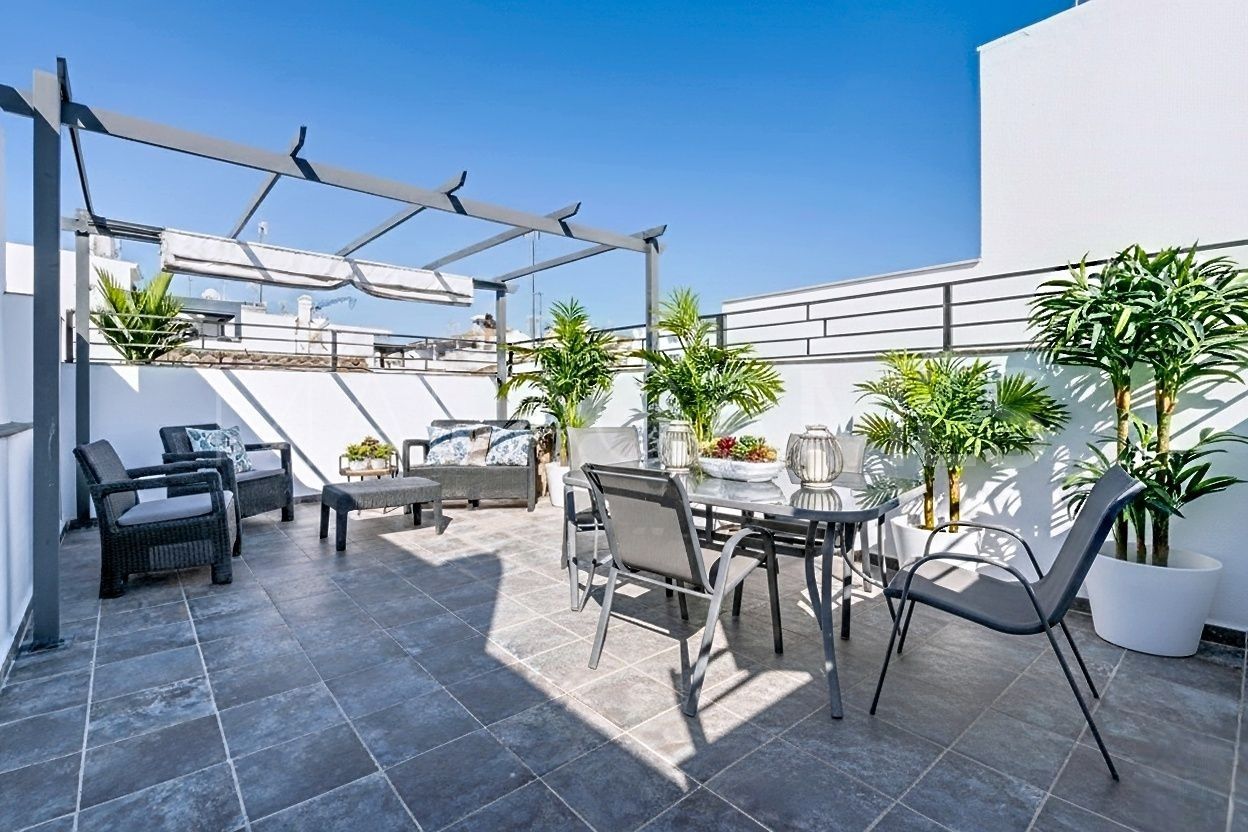 Maison de ville for sale in Estepona Old Town