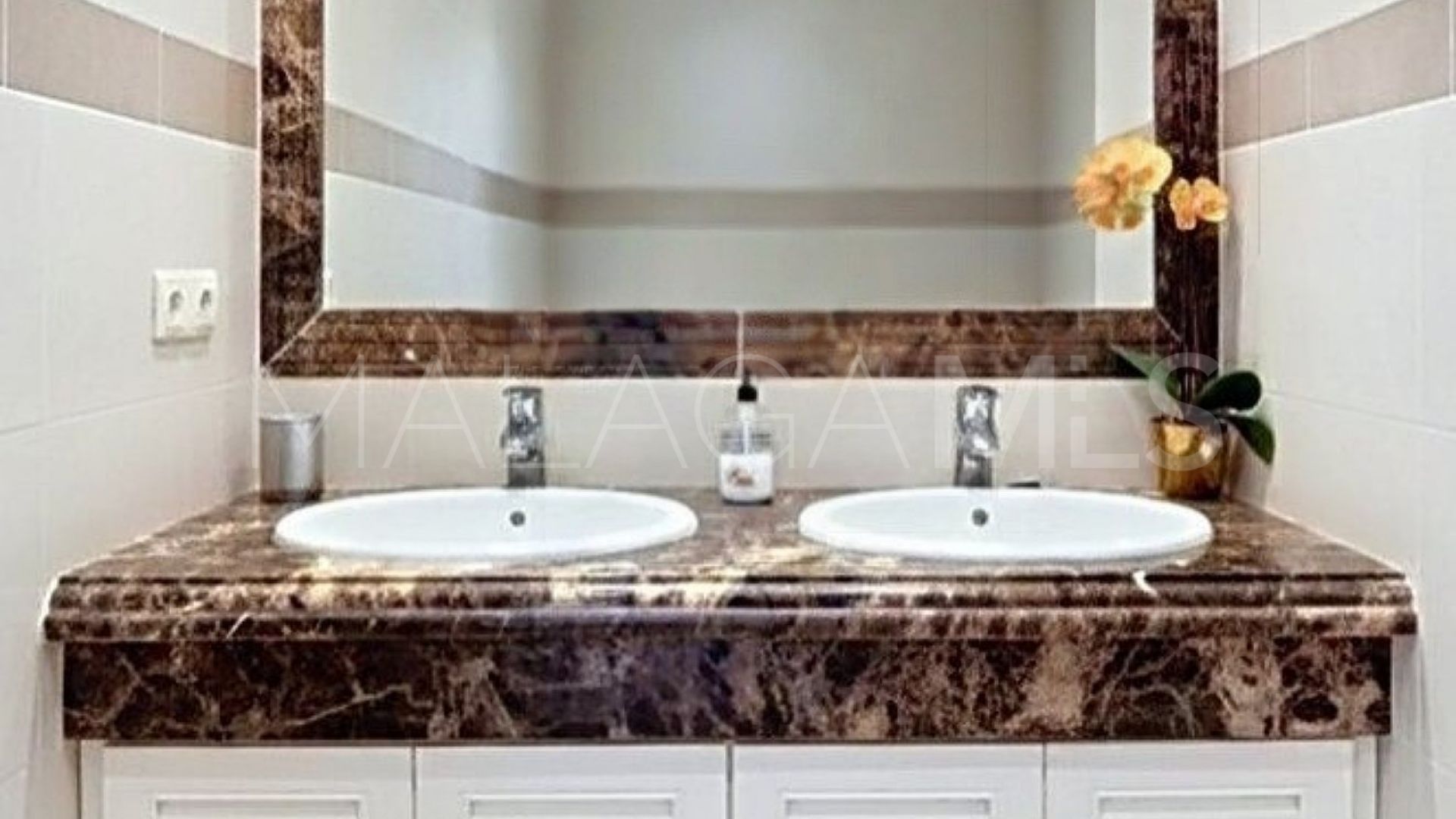 Maison de ville for sale in Azata Golf