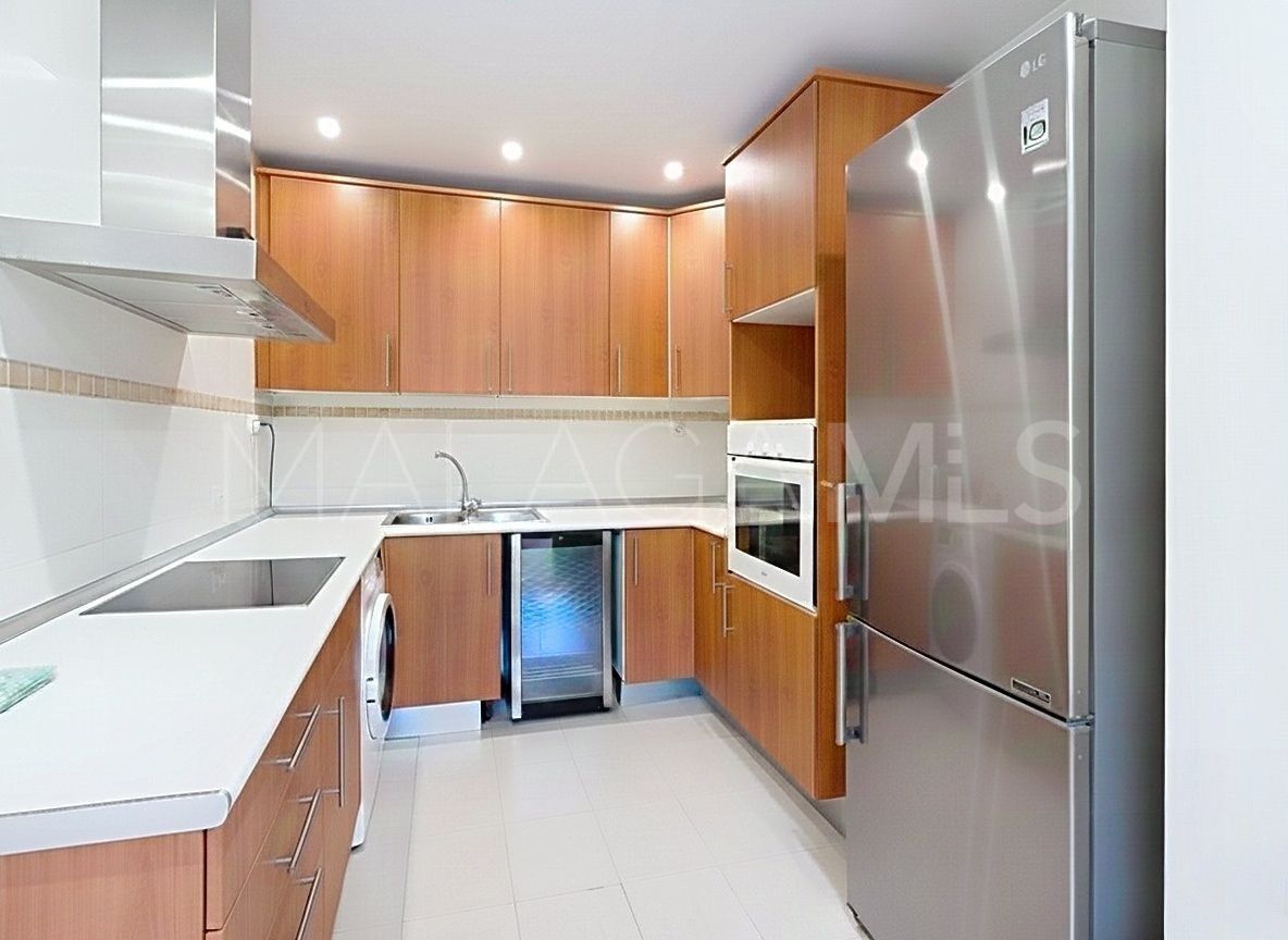 Maison de ville for sale in Azata Golf