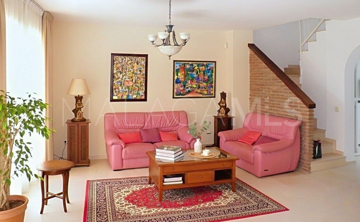 Radhus for sale in El Padron