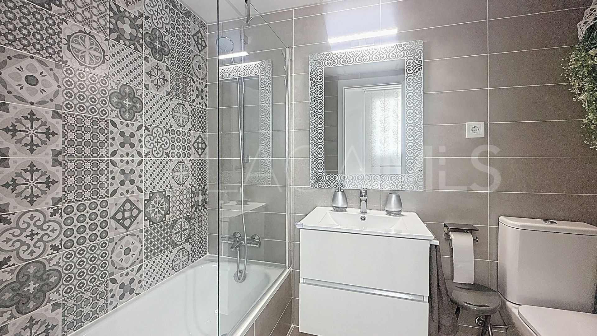 Estepona Centro, Ático de 3 bedrooms a la venta