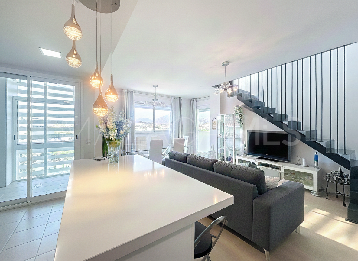 Ático for sale with 3 bedrooms in Estepona Centro