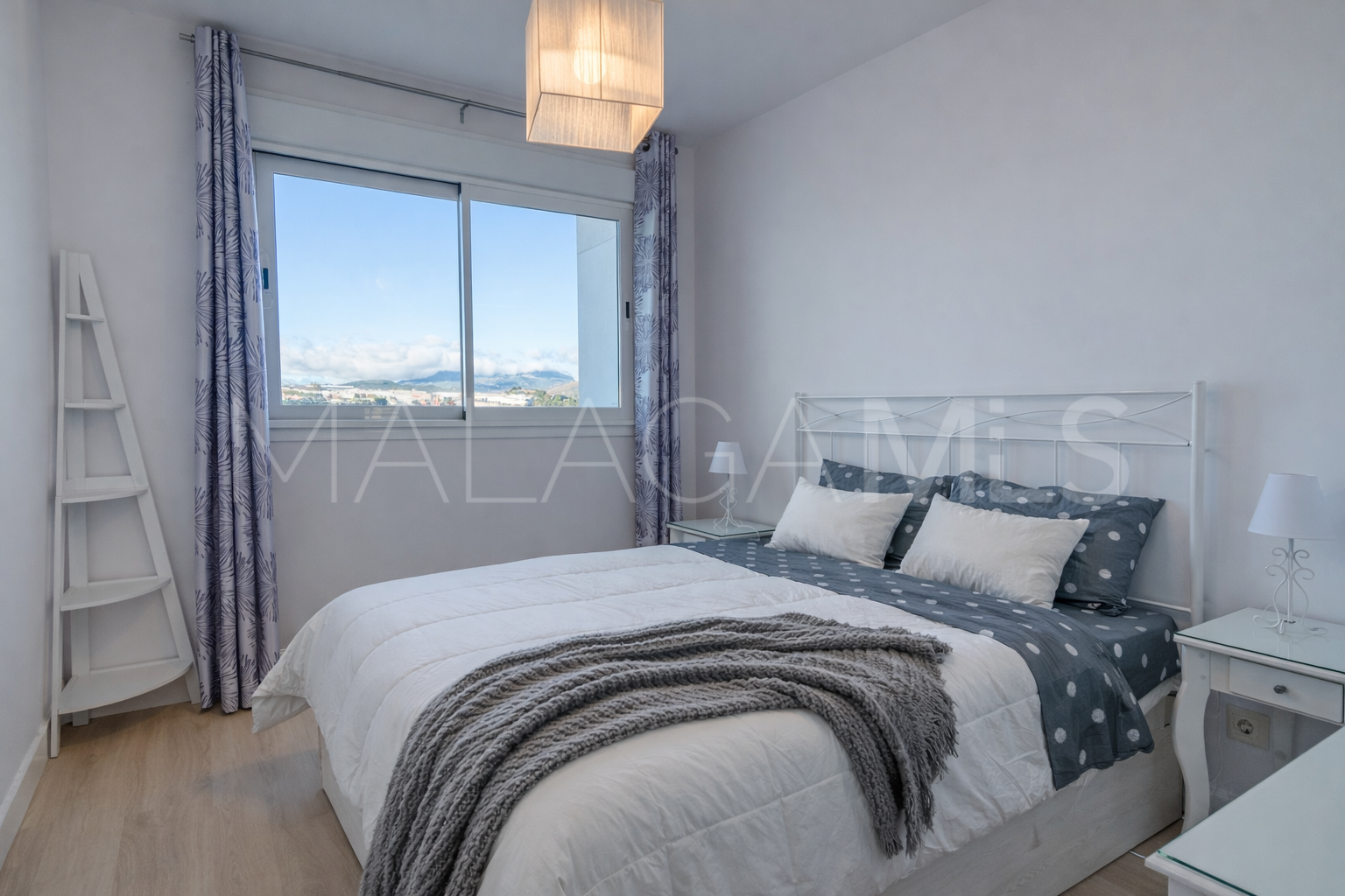 Estepona Centro, Ático de 3 bedrooms a la venta