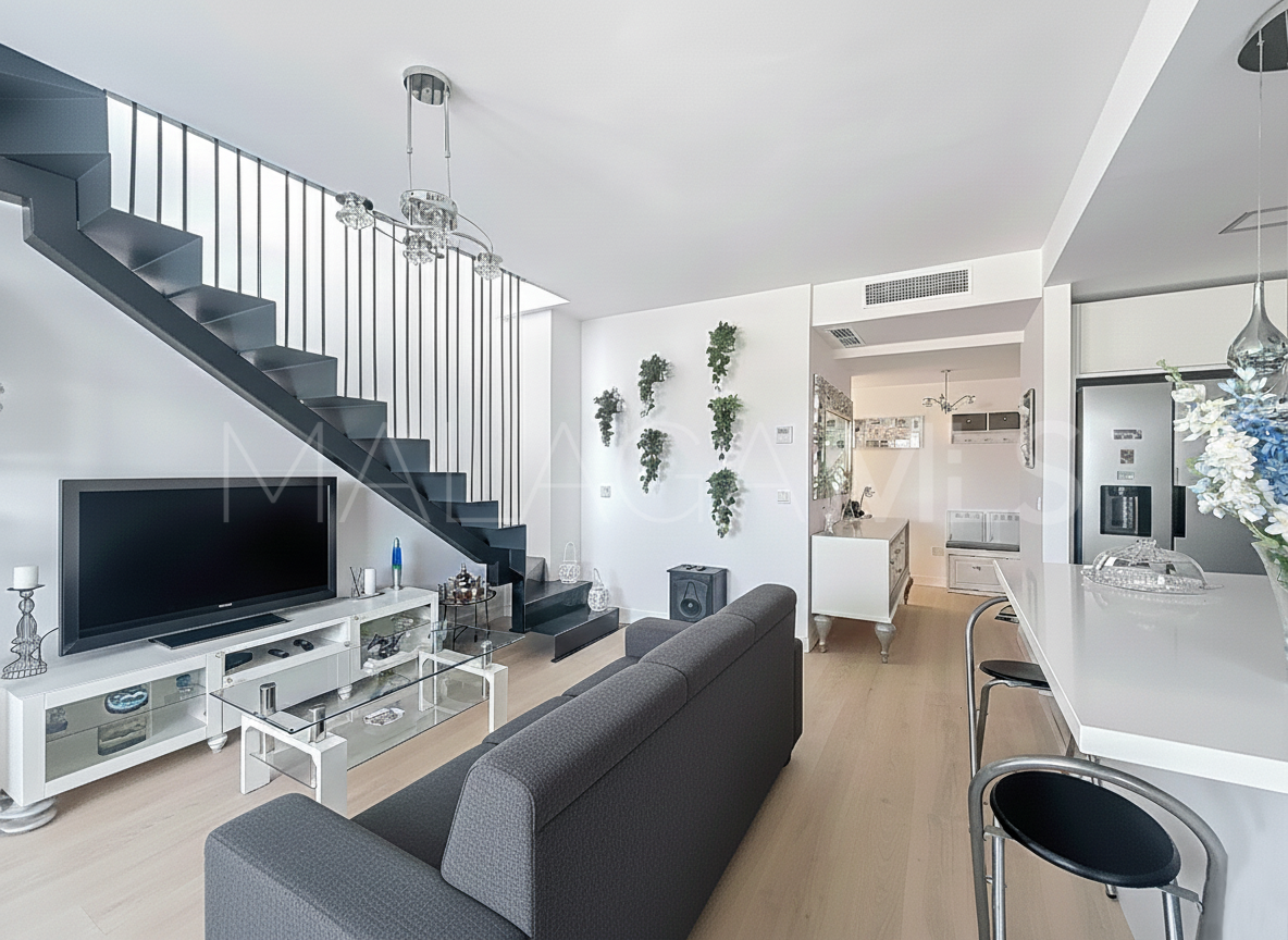 Ático for sale with 3 bedrooms in Estepona Centro