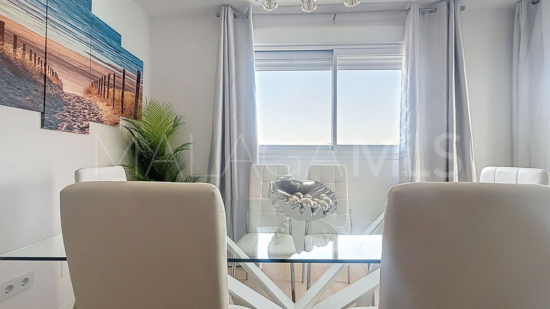 Ático for sale with 3 bedrooms in Estepona Centro