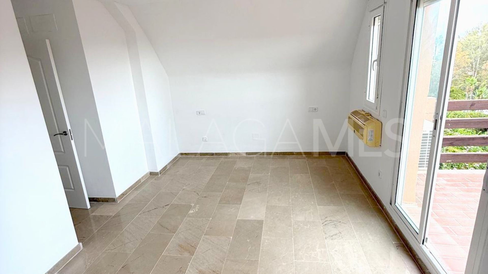 3 bedrooms Bahia de Casares duplex penthouse for sale