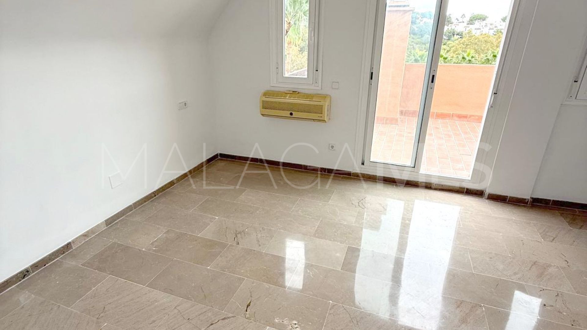 3 bedrooms Bahia de Casares duplex penthouse for sale