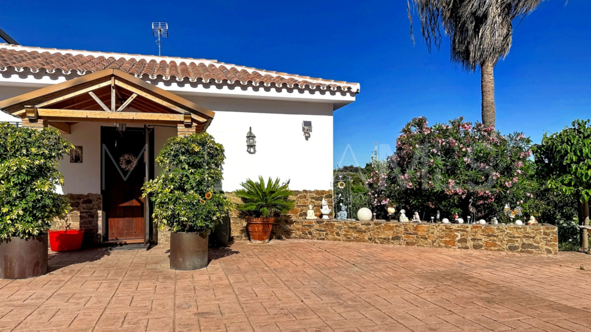Finca with 3 bedrooms for sale in La Alberdina