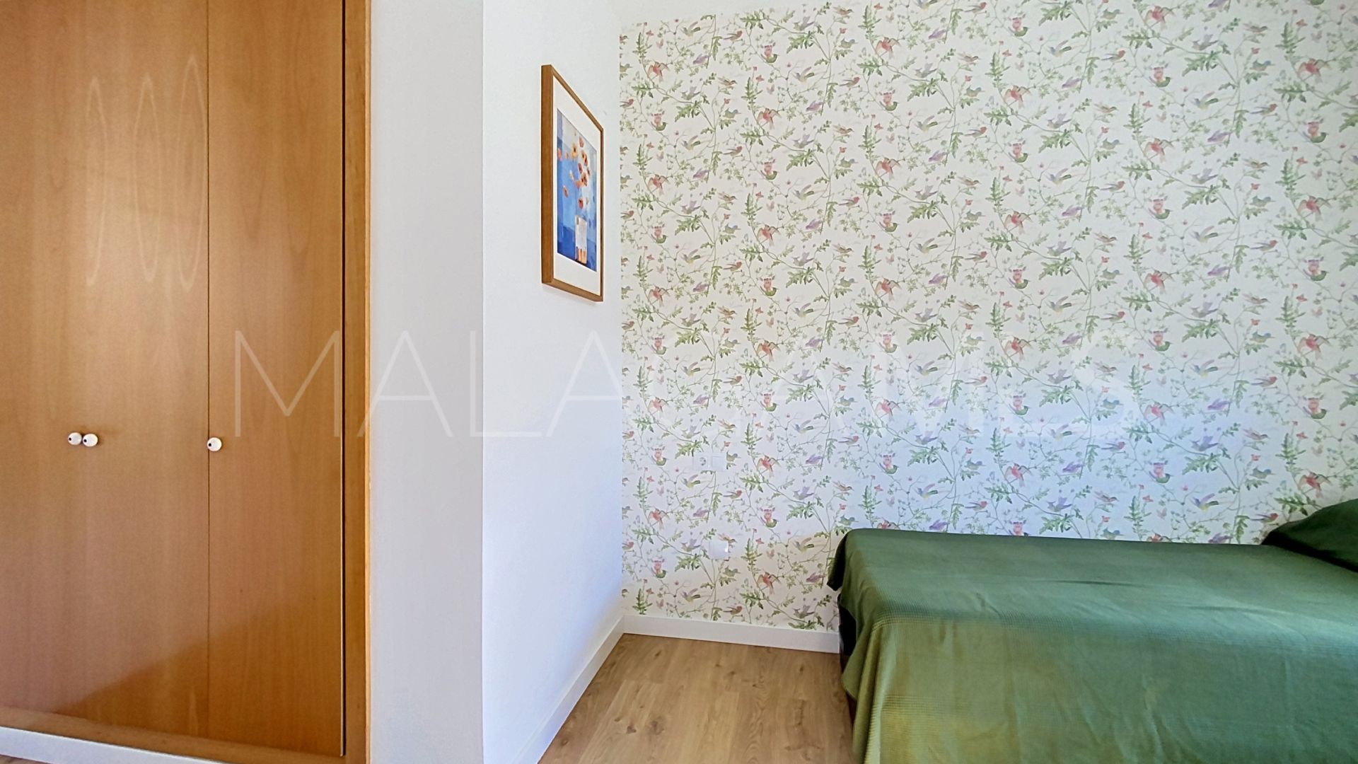 For sale penthouse in Estepona Centre