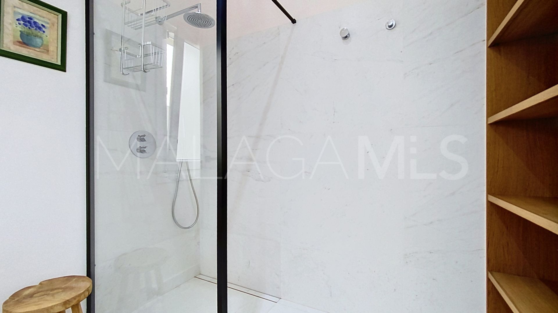 For sale penthouse in Estepona Centre
