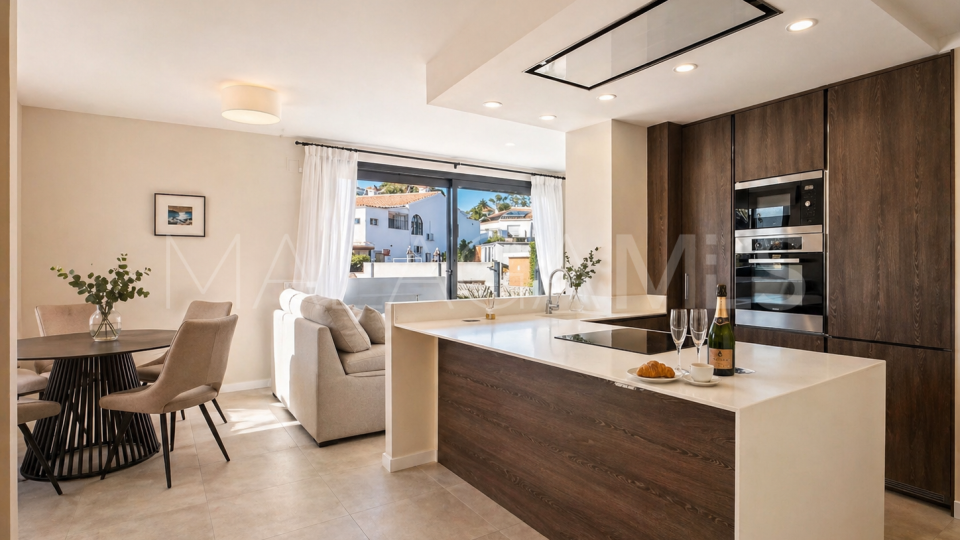 Villa for sale in Mijas Costa