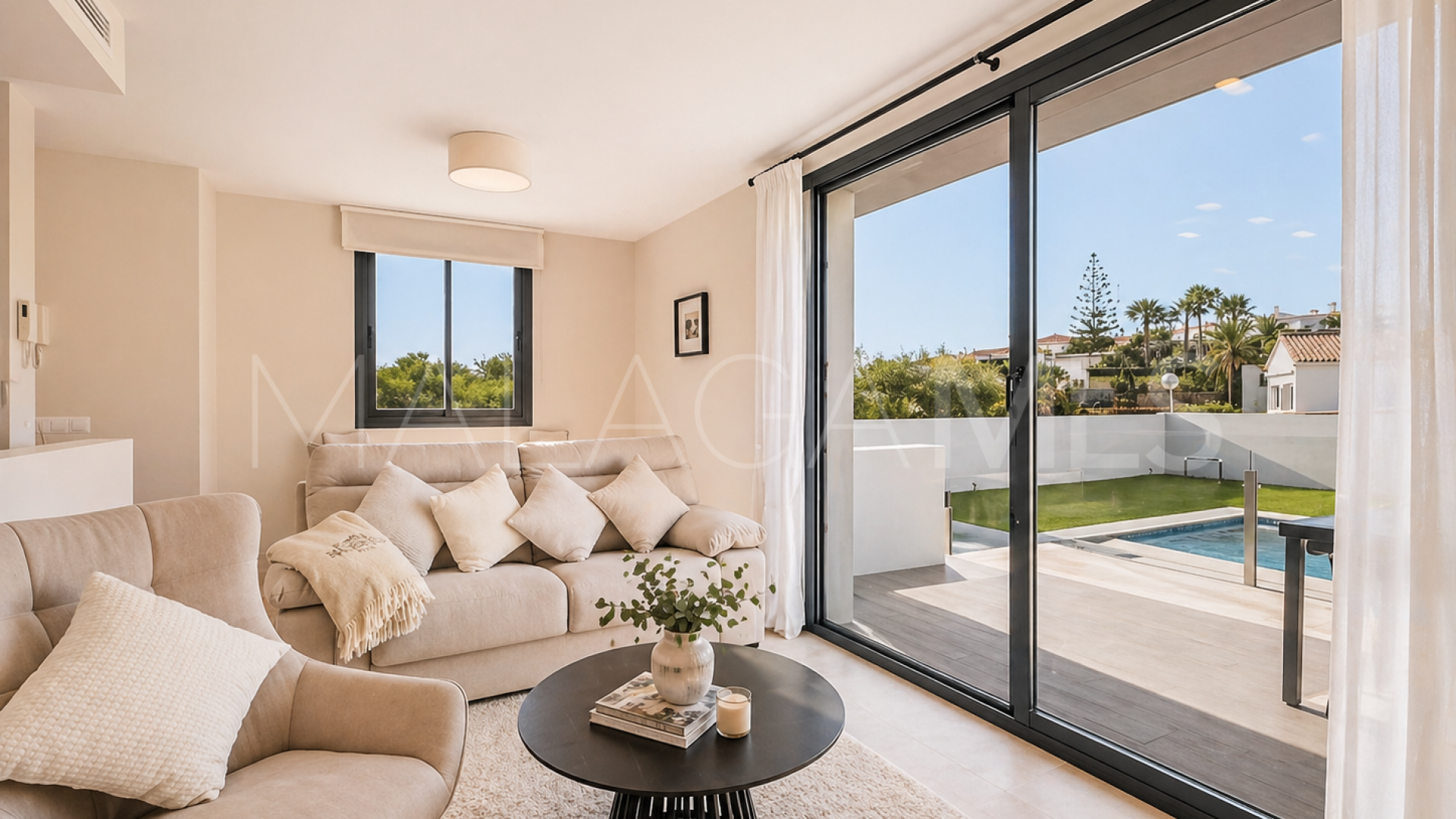 Villa for sale in Mijas Costa