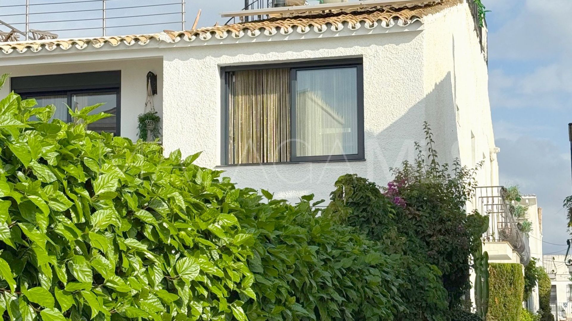 For sale town house in El Pirata with 3 bedrooms