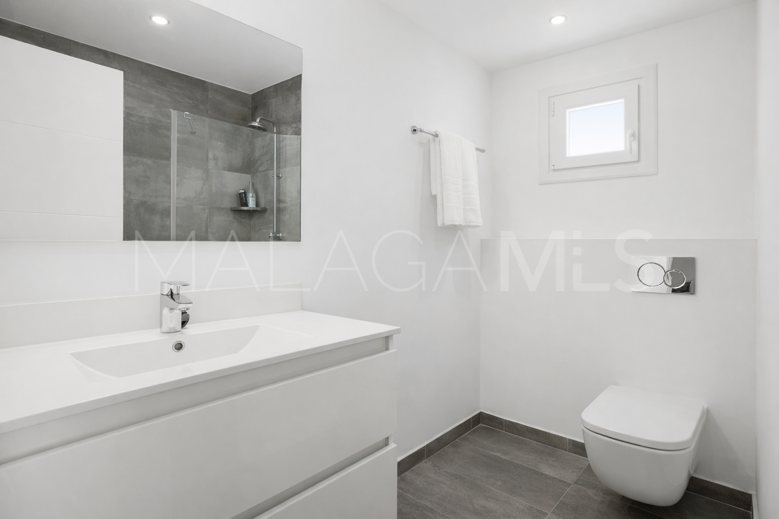 Radhus for sale in Estepona Centre