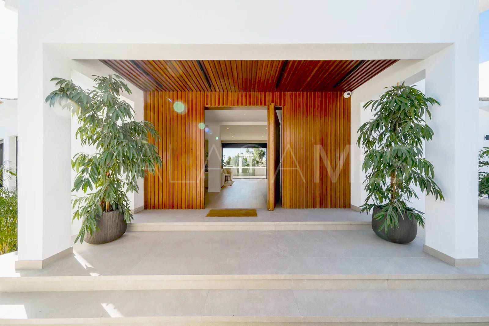 Villa for sale in Sierra Blanca