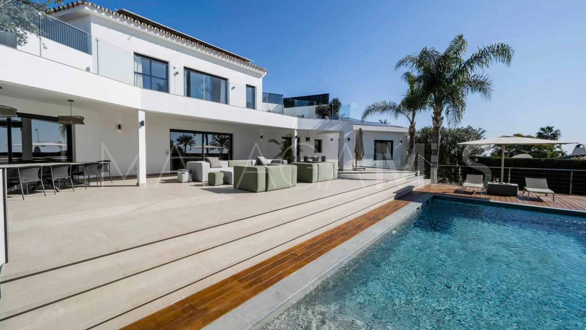 Villa for sale in Sierra Blanca