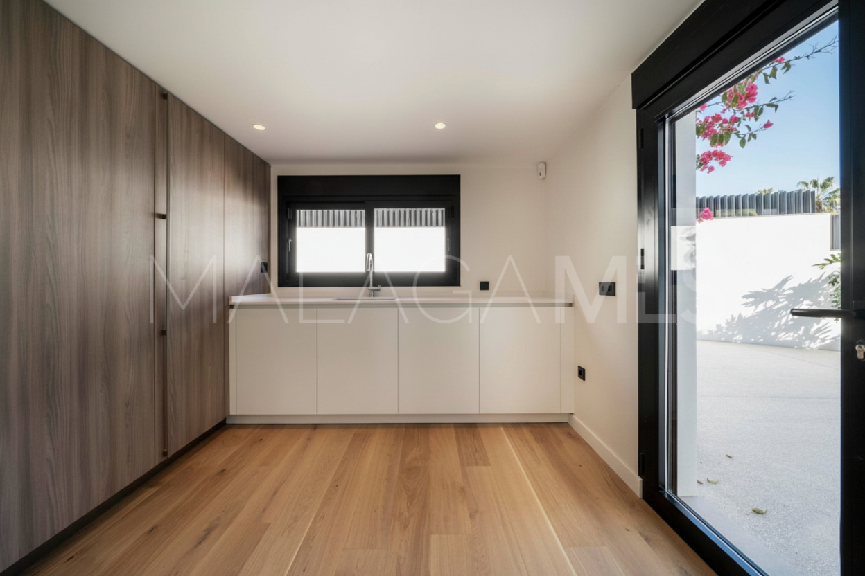 Villa for sale in Sierra Blanca