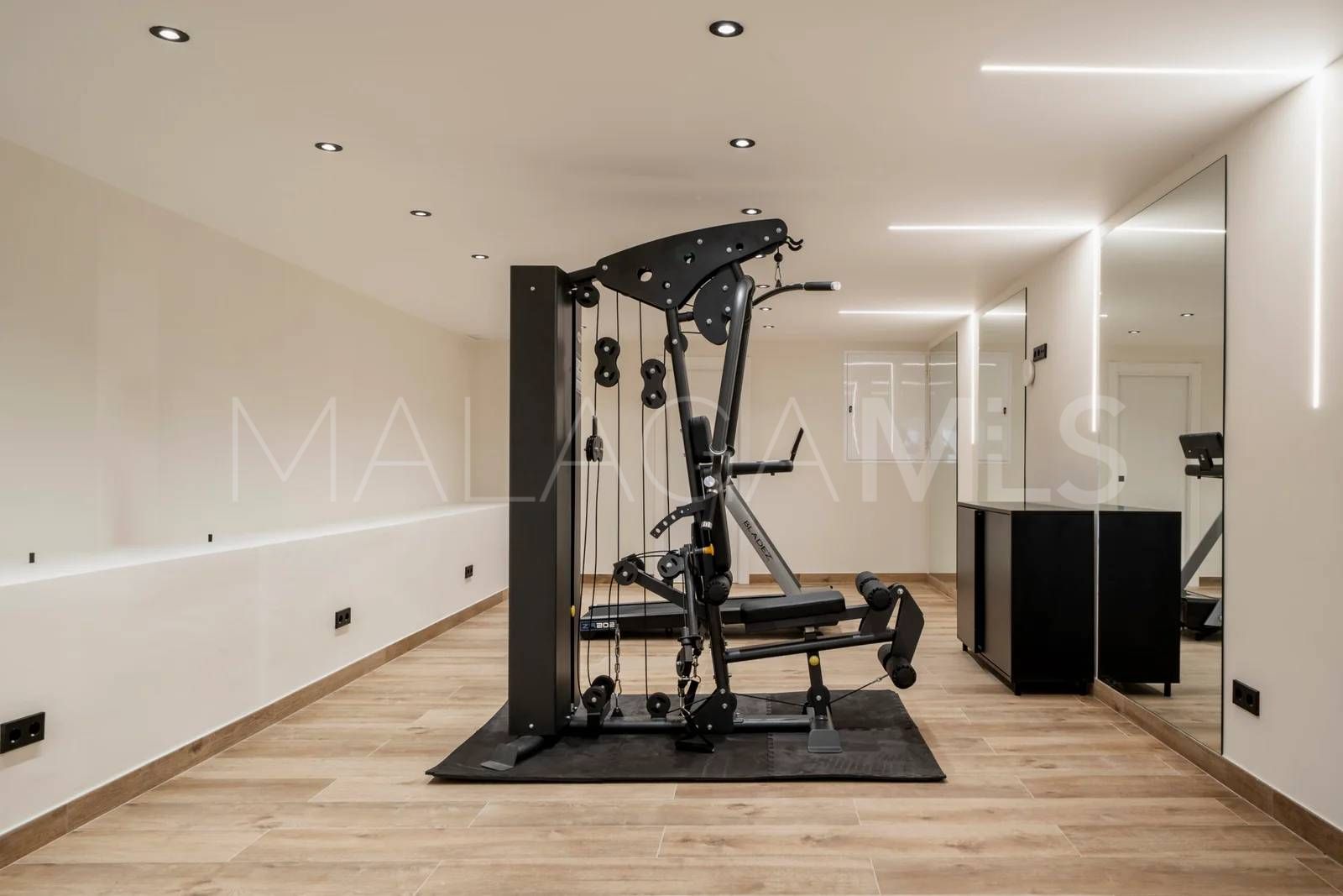 Villa for sale in Sierra Blanca