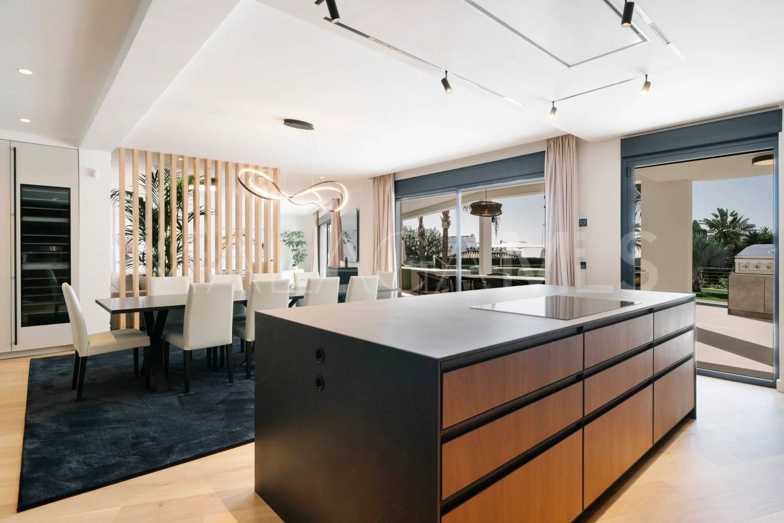 Villa for sale in Sierra Blanca