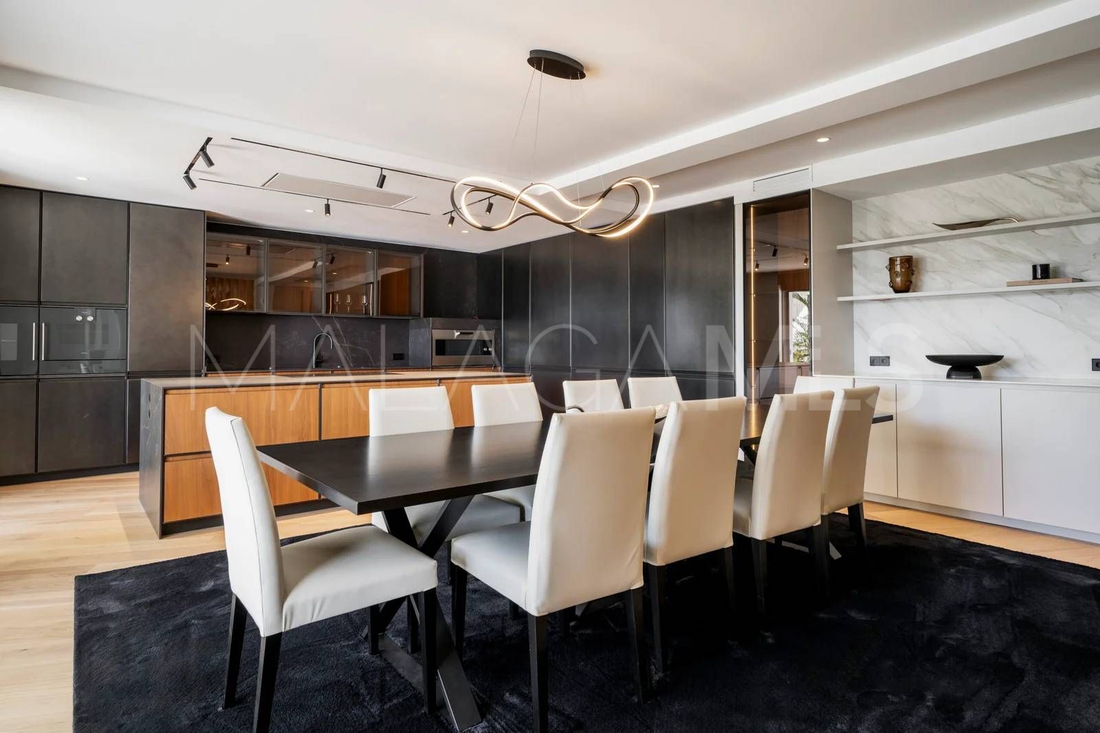 Villa for sale in Sierra Blanca