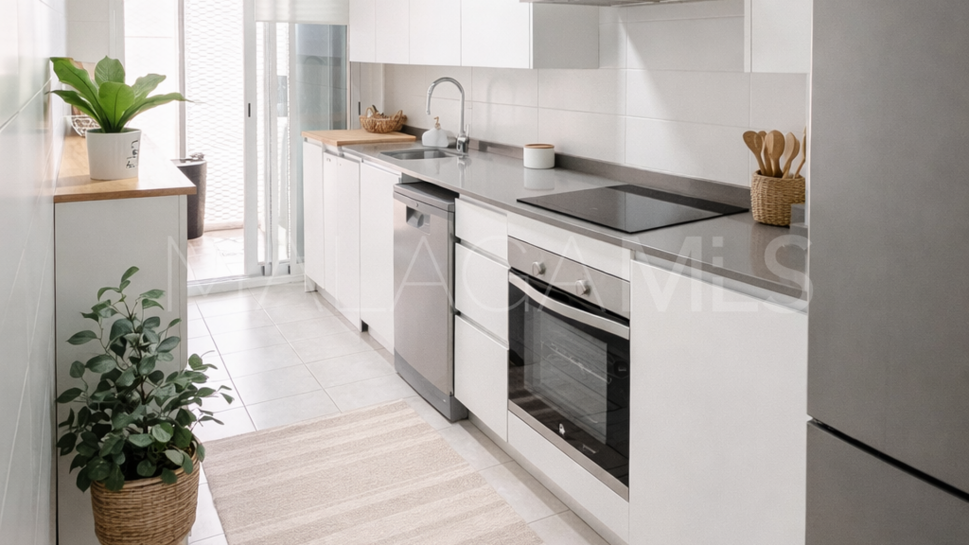 Appartement terrasse for sale in Estepona Centre