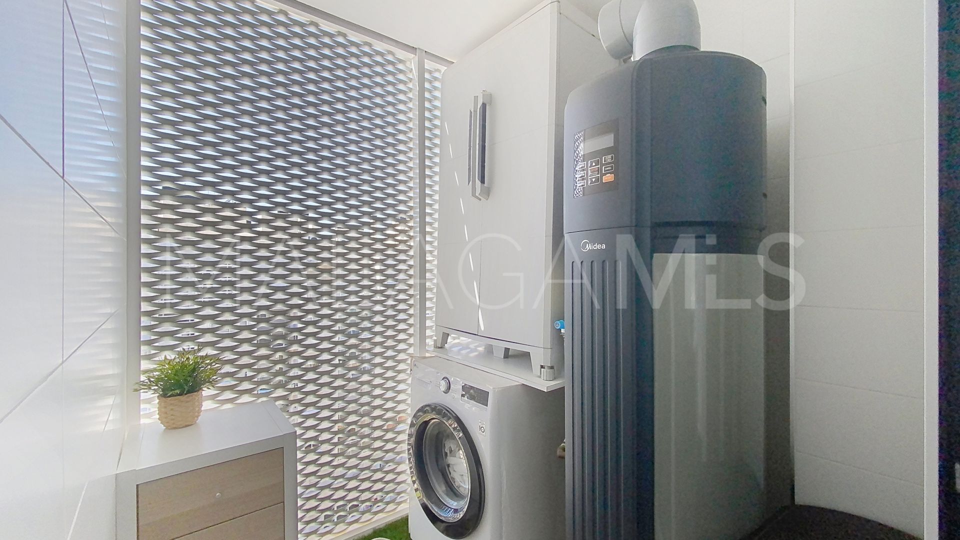 Appartement terrasse for sale in Estepona Centre