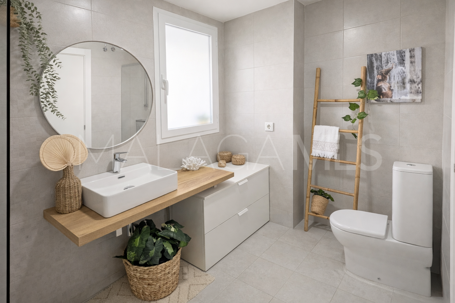 Appartement terrasse for sale in Estepona Centre