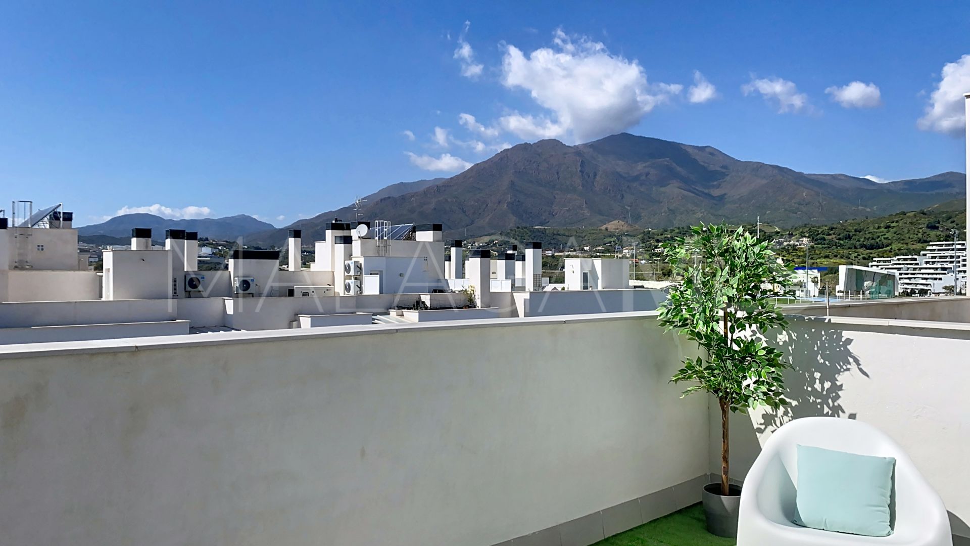 Appartement terrasse for sale in Estepona Centre