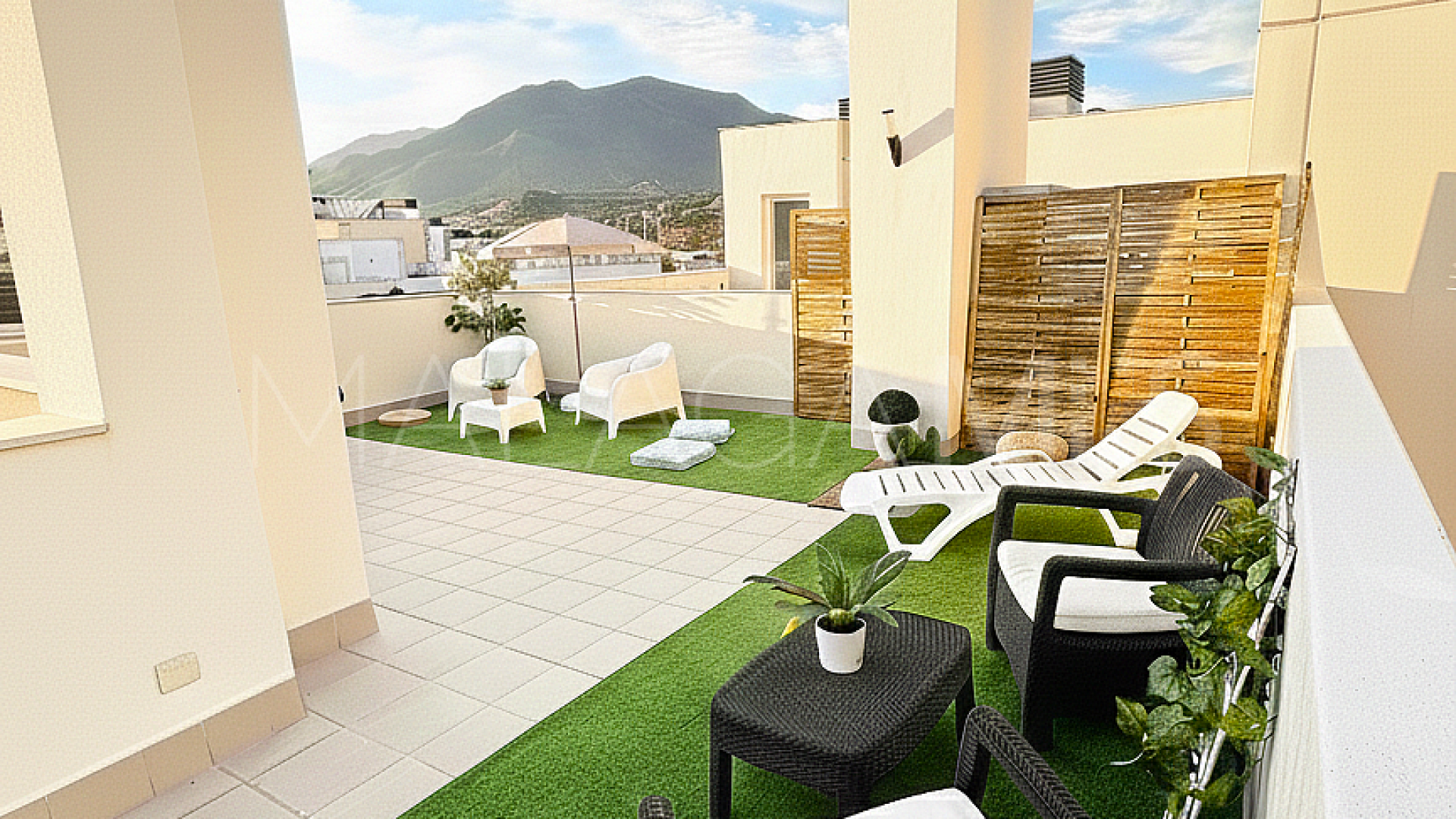 Appartement terrasse for sale in Estepona Centre