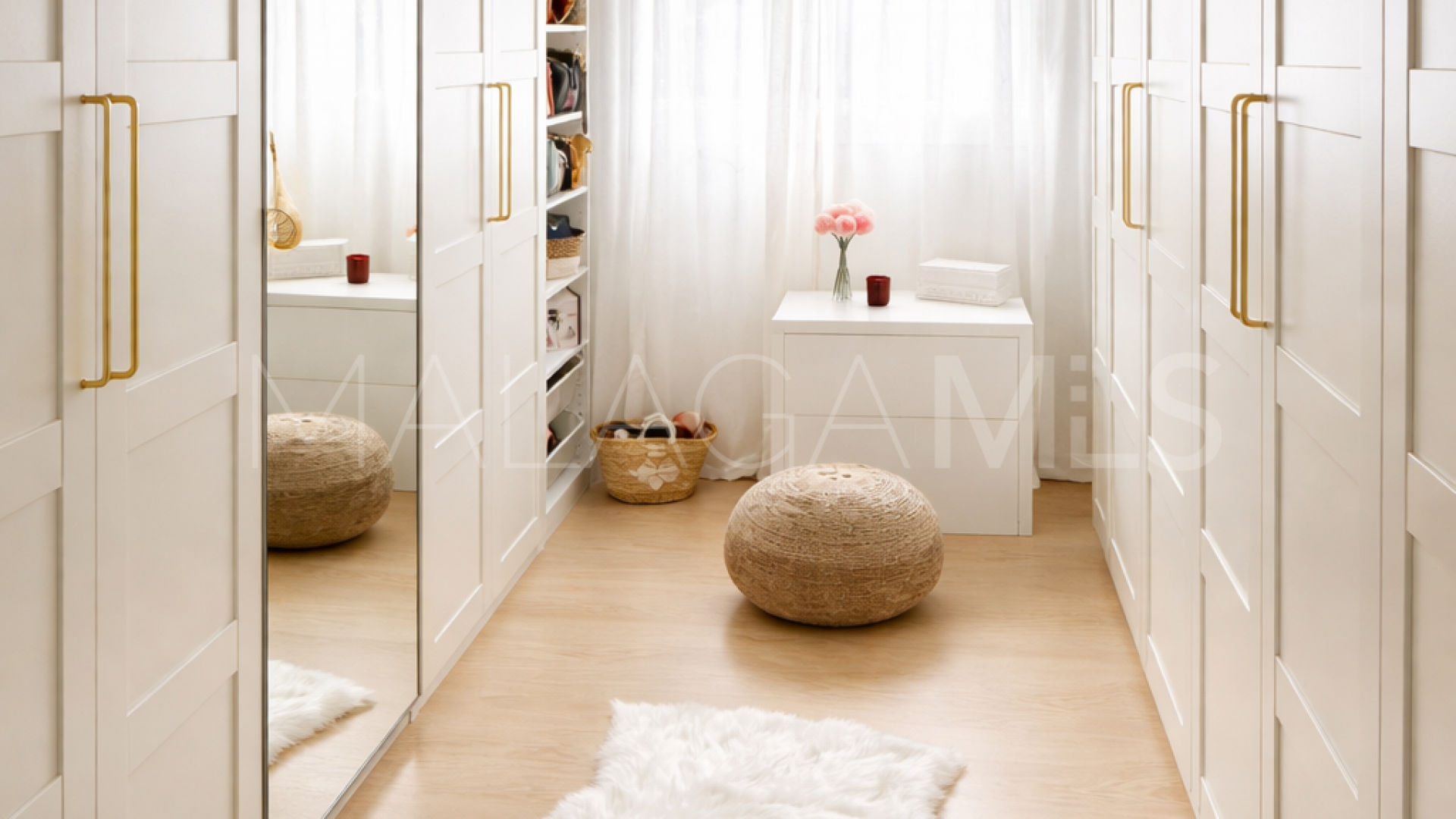 Appartement terrasse for sale in Estepona Centre