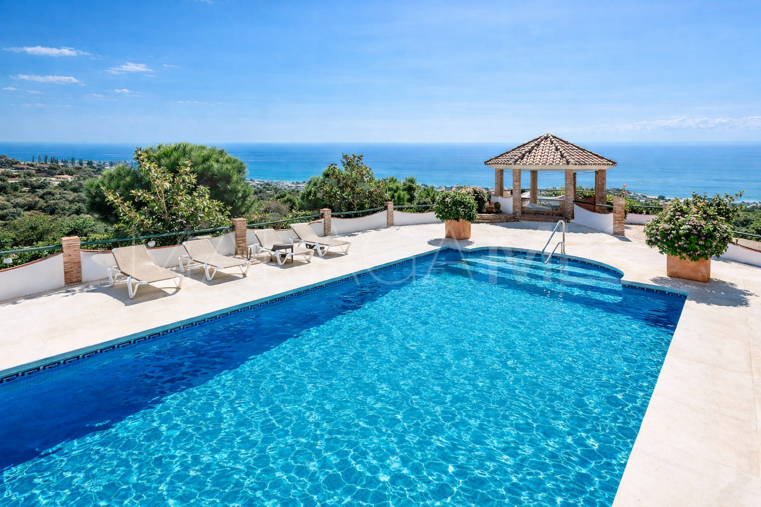 Maison de campagne for sale in Los Reales - Sierra Estepona